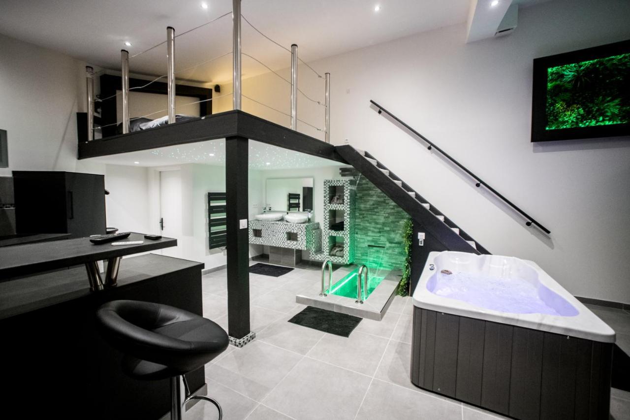 Mezza 47 Spa Precy-sur-Oise Exterior photo