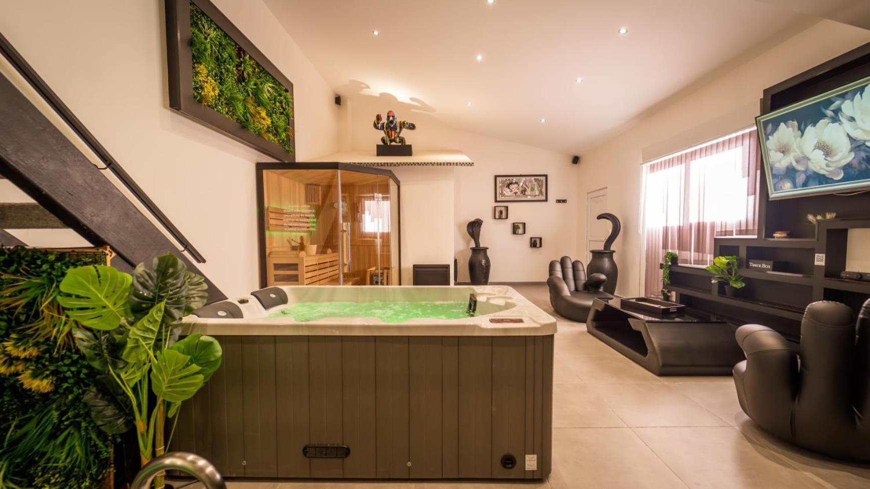 Mezza 47 Spa Precy-sur-Oise Exterior photo